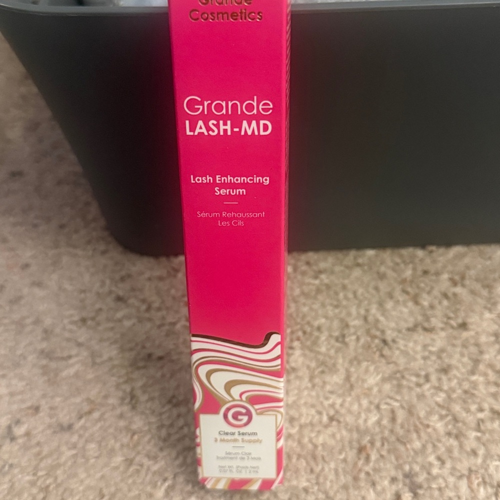 GrandeLASH-MD Lash Enhancing Serum – 3 mo Supply - Picture 2 of 9